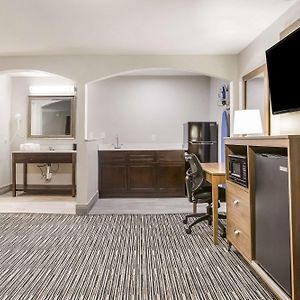 Efficiency King Suite